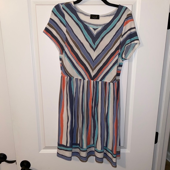 Multicolor Stripe Dress - Picture 5 of 8